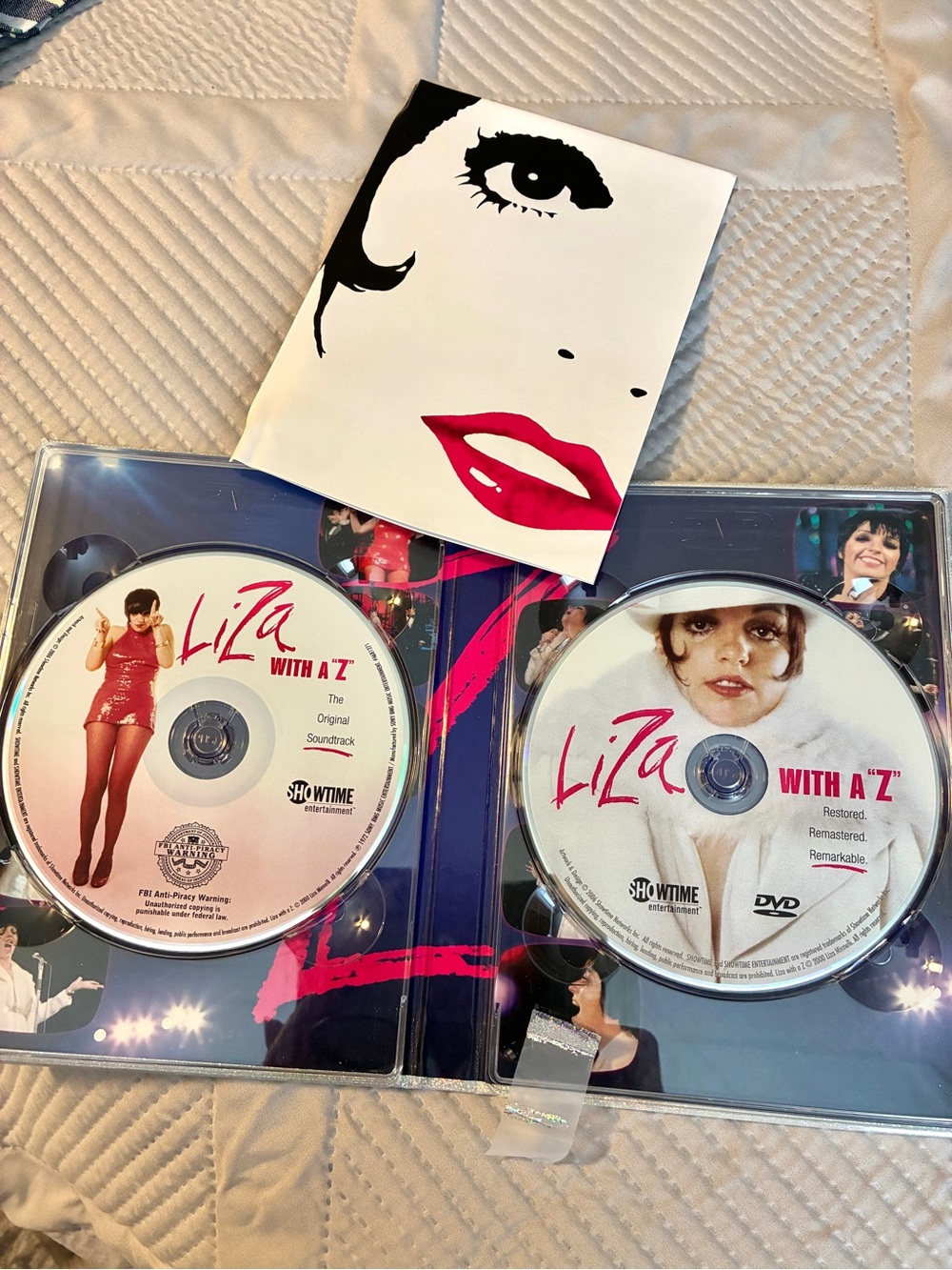 Liza With A "Z" Collector's Edition DVD Holographic Pink & Black Cover 2005 NEW - Picture 3 of 7